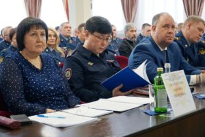 Гражданский контроль в различных формах